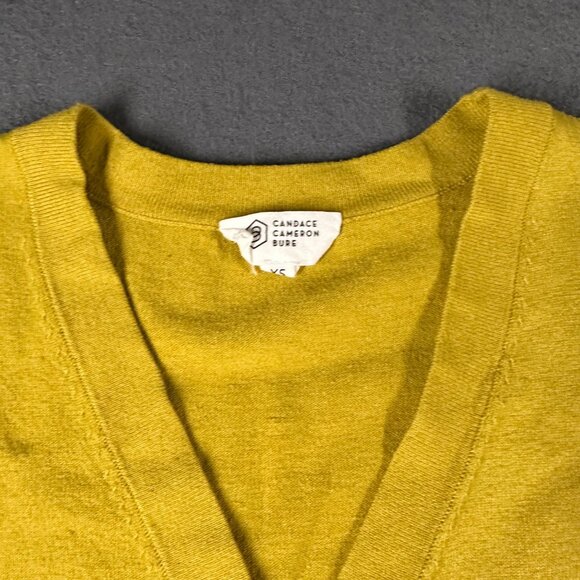 Candace Cameron Bure XS Green Button-Up Cardigan Ruffled Cuffs Lightweight - Picture 2 of 7